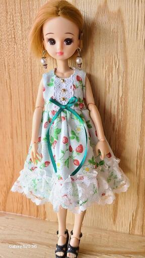 苺柄ミントグリーンワンピ☆handmade