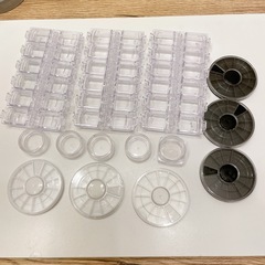 パーツ、ビーズなど小物入れ