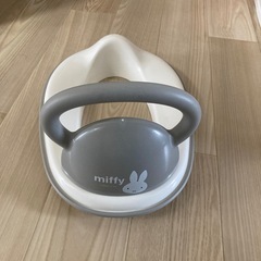 トイレトレーニング　おまる　便座　　