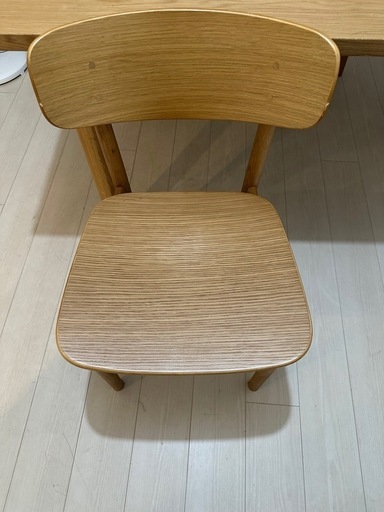 無印良品ダイニングテーブル、椅子