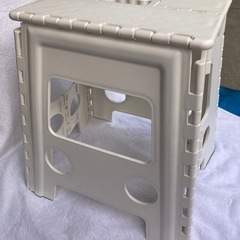 【人気】折り畳みスツール　ステップ踏み台の画像
