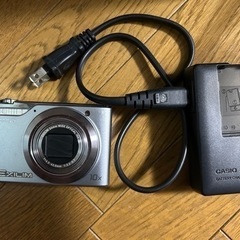 デジタルカメラ　カシオ　EXILIM EX-H10 