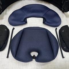 【美品】アップリカ　日よけシェード、シートクッション、ヘッドカバー、ベルトカバーの画像
