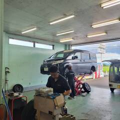 【サービスメンテナンス（自動車タイヤ交換作業）/未経験歓迎！経験者優遇！】月給23万円以上！/賞与支給年2回（前年実績3ヵ月分）/退職金制度あり/資格取得支援あり_株式会社ナンキュウの画像