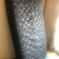 アイリスプラザ 高密度ポケットコイルマットレス 身体の負担を軽減...