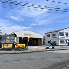 【店舗スタッフ/未経験歓迎！経験者優遇！】月給25万円以上…