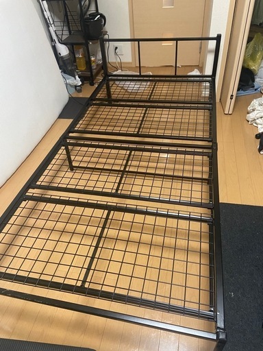 【元値30000円】シングルベッドフレーム付き