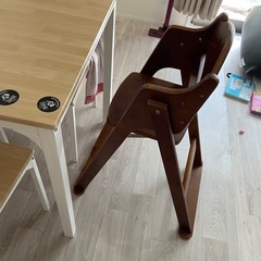 ベビーチェア　木製