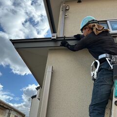 屋根施工職人・雨樋取付職人・建築板金職人　募集の画像