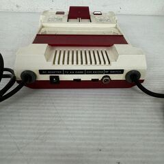 【Nintendo】 任天堂 ファミリーコンピューター ファミコン HVC-001 ジャンク Y0185の画像