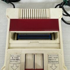 【Nintendo】 任天堂 ファミリーコンピューター ファミコン HVC-001 ジャンク Y0185の画像