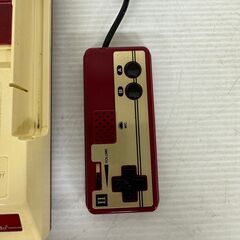 【Nintendo】 任天堂 ファミリーコンピューター ファミコン HVC-001 ジャンク Y0186の画像