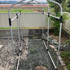 サイクルポート(骨組みのみ)