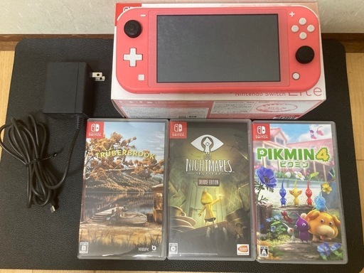 【本日値下げ中】ニンテンドースイッチライト Switch Lite ソフト付き