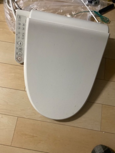 Toshiba Toilet seat/トイレのウォシュレット