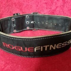 ROGUE  FITNESS  リフティング　ベルト  中古品