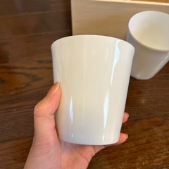 YAMAHI 白 コップの画像