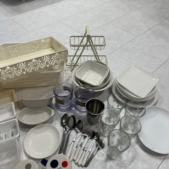 収納、食器全部色々セットの画像