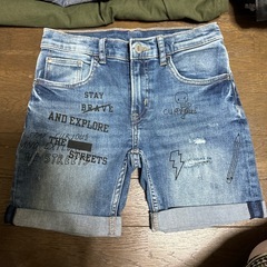 男の子 服の画像