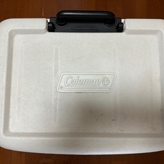 コールマン　パーティースタッカー　ホイール付50QT クーラーボックスの画像
