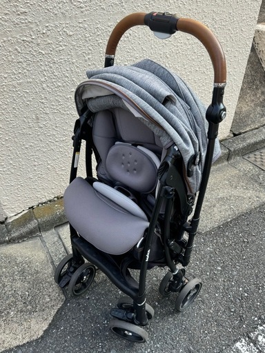 【再値下げ】【2021年製】アップリカ AB型  ベビーカー ラクーナビッテクッションAprica アカチャンホンポ限定モデル