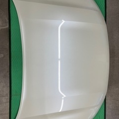 ランクル 200 前期　フロントフード　色　パールホワイト