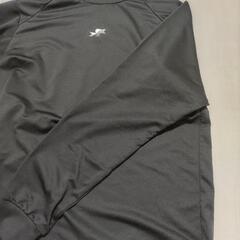 野球用 アンダーシャツ黒 長袖の画像
