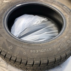 お話し中　最終値下げ⤵️スタッドレス4本セット　165/70R1...