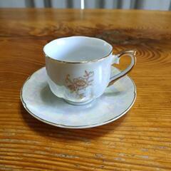 ティーセット  カップ ソーサー ティーポット シュガーポット ミルクポット レトロの画像