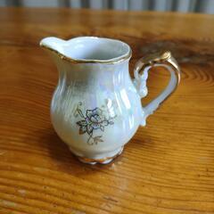 ティーセット  カップ ソーサー ティーポット シュガーポット ミルクポット レトロの画像