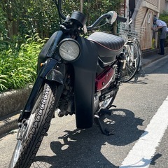 東京発　スーパーカブ90 カスタム　レインボーラメ全塗装の画像