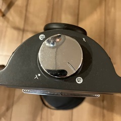 小型電子ヒーターの画像