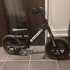 自転車 折りたたみ自転車の画像