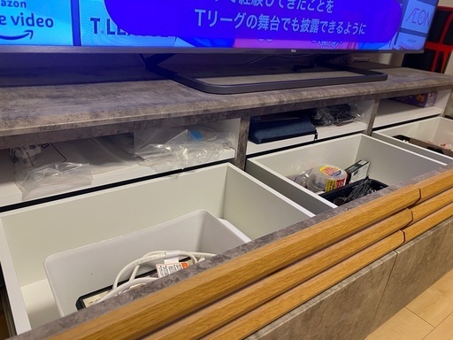 テレビ台　