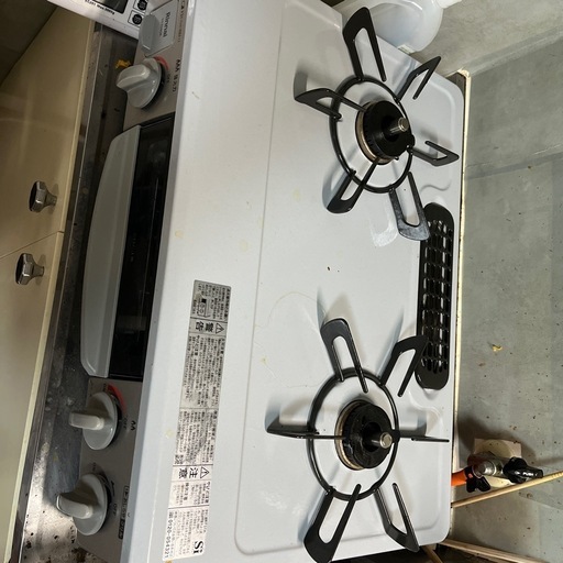 格安‼️ガスコンロほぼ新品