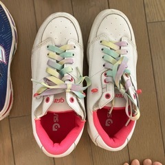 子供用シューズ の画像