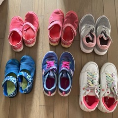 子供用シューズ 