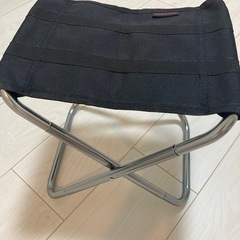 折りたたみ椅子4つ　キャンプ