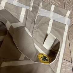 旧モデル　激レアのコスプレシャツとズボン　メンズMの画像