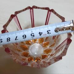 レトロ　ガラス　キャンディポット　光が当たるとさらに綺麗♡ヴィンテージ♡小物入れの画像