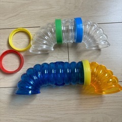 ハムスターの遊ぶトンネル