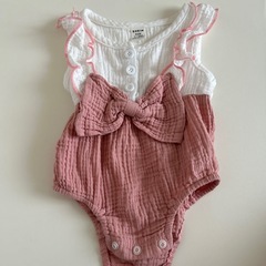 shein ピンク　リボン　ロンパース　かわいい