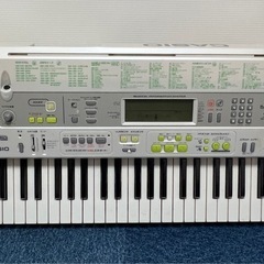 【決まりました】CASIO 電子キーボード 光ナビゲーション L...