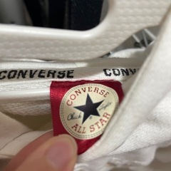 お話中 コンバース トレーナーの画像