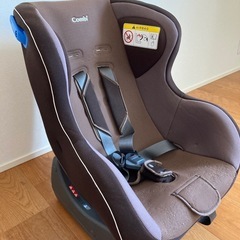 コンビ　チャイルドシート　ウィゴー 