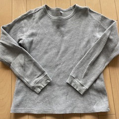 取引中　140㎝　長袖Tシャツ
