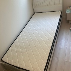引き出し収納ベッド(マットレス付き)