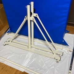 子供用鉄棒と鉄棒用下敷マットセットの画像