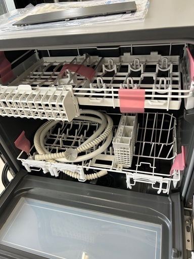 アース 美原店 極美品 Panasonic NP-TZ300-W (5人用・食器点数40
