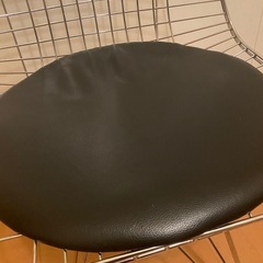 【美品】黒 イームズ ワイヤーチェア メッシュ スタイリッシュ 椅子 リプロダクト の画像